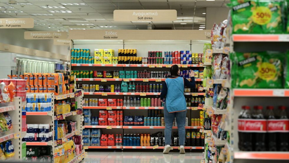 Στο 2,5% ο πληθωρισμός τον Ιανουάριο - «Φαρμάκι» το μοσχάρι, «πικρός» ο καφές